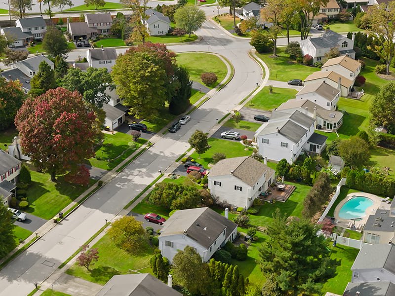 Professional cleaning team working in Collegeville, PA home